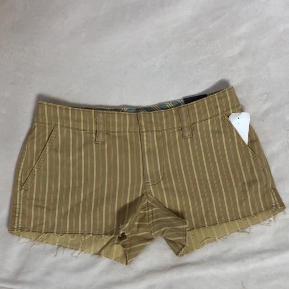 American Eagle Brown/Mustard Striped Shorts NWT - Picture 3 of 5